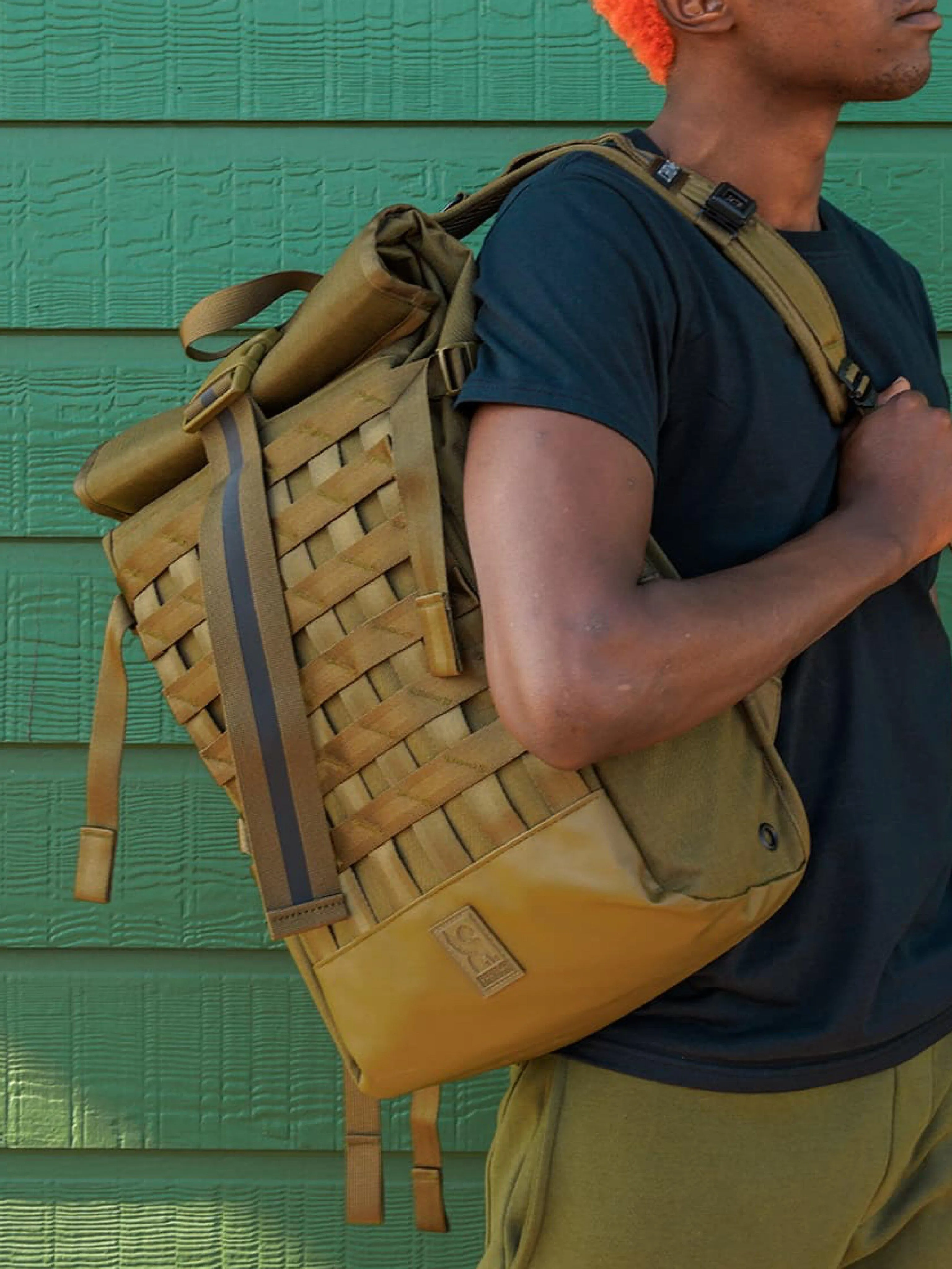 Chrome Industries Barrage Cargo Backpack Leather Green