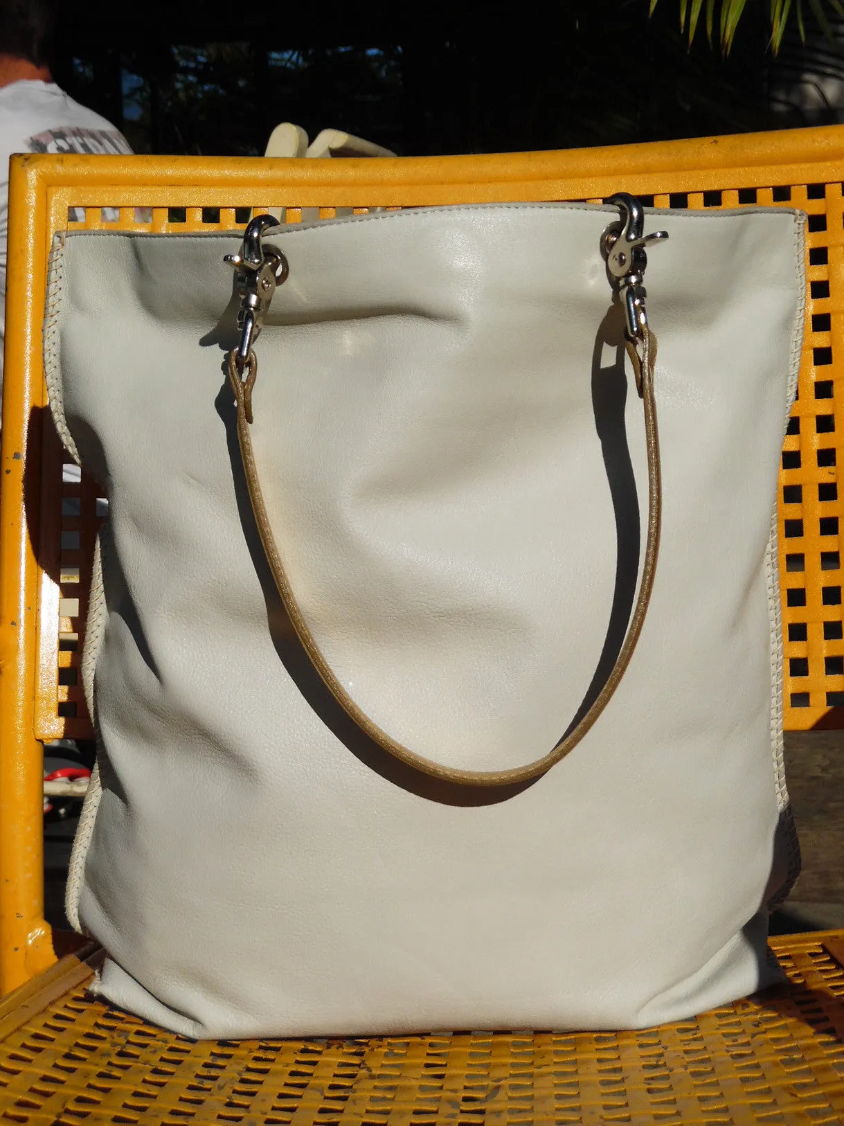 Gajumbo Tote Bag Napa Leather Cement