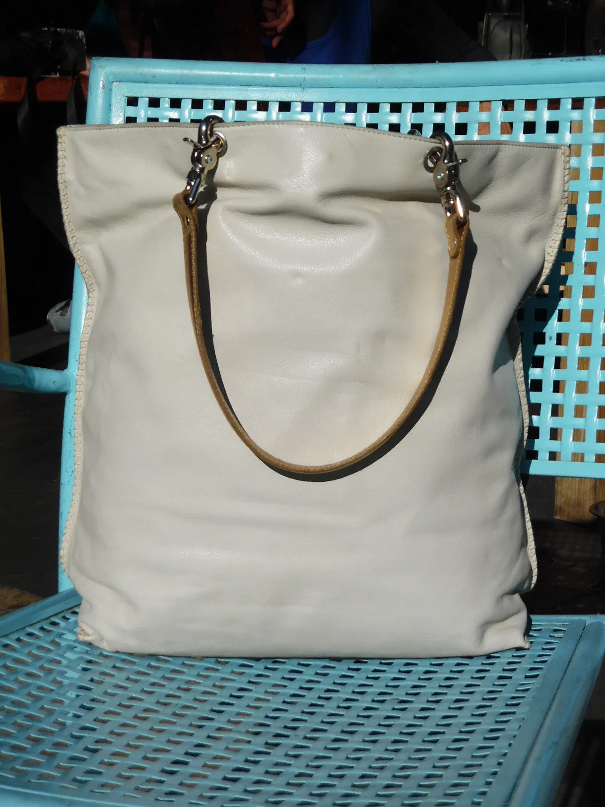 Gajumbo Tote Bag Napa Leather Cement