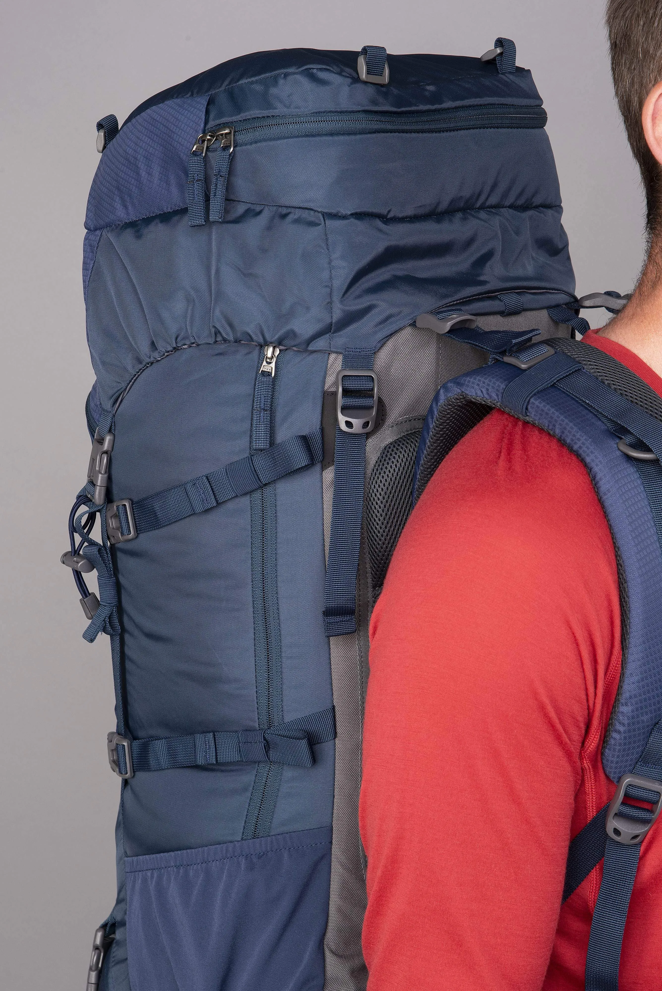 Pacific Crest 65L